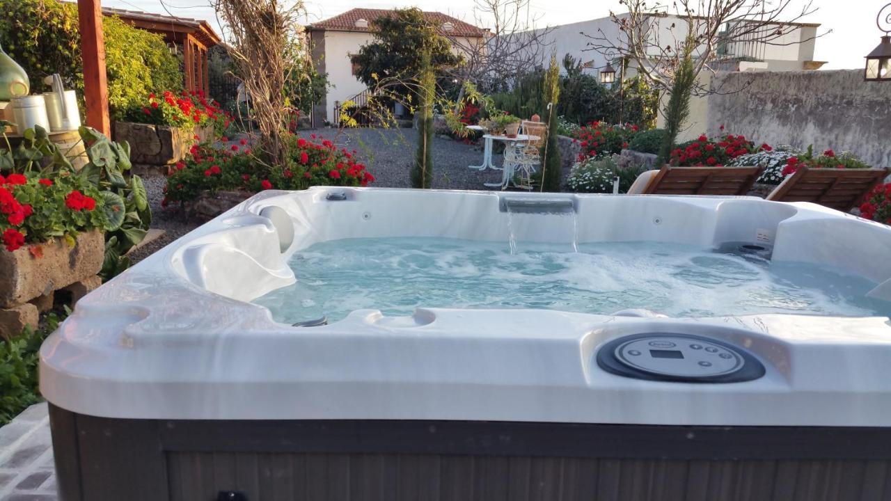 Gasthaus Casa Leandra Con Jacuzzi Costa Adeje  Exterior foto